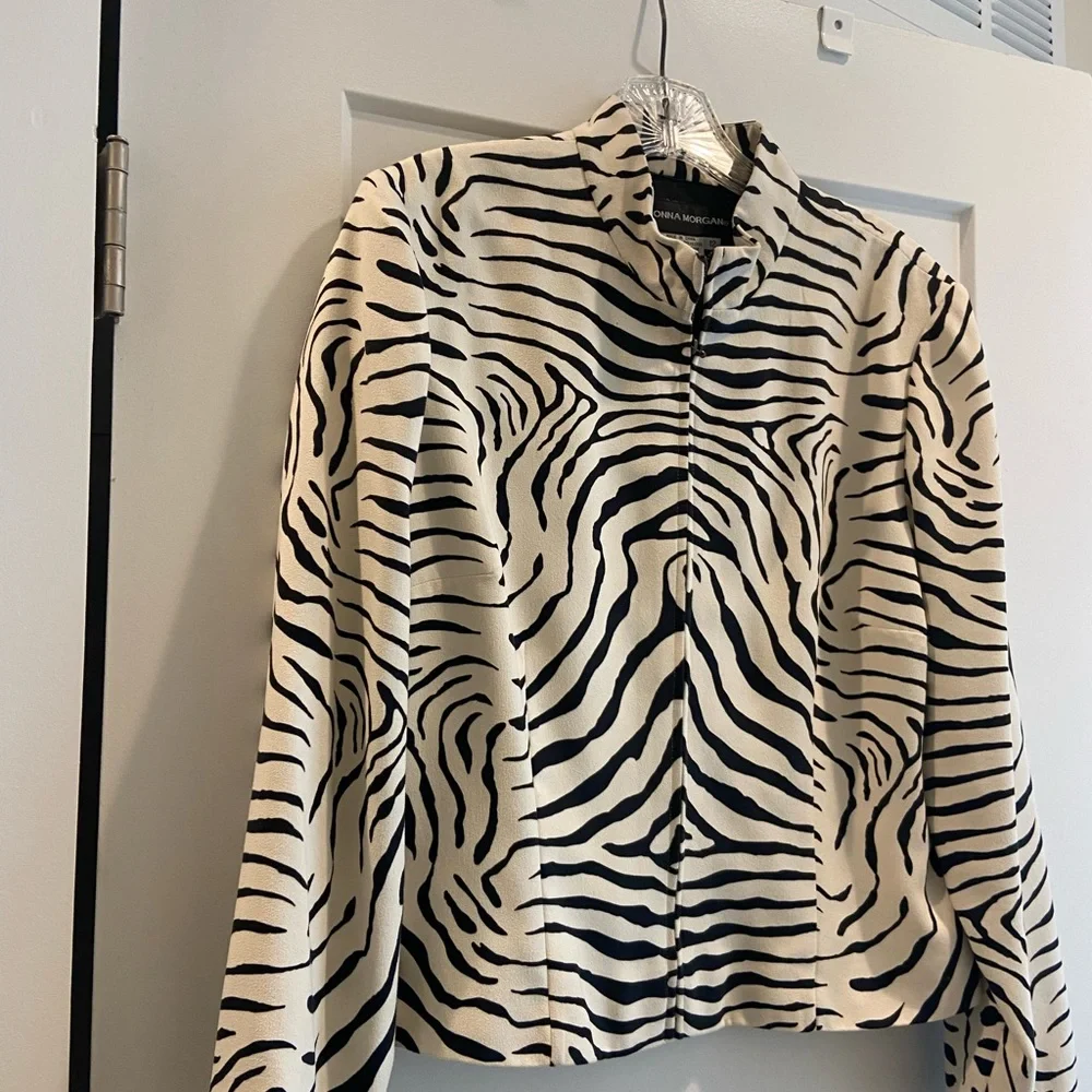 Jacket - Picture 1 of 3